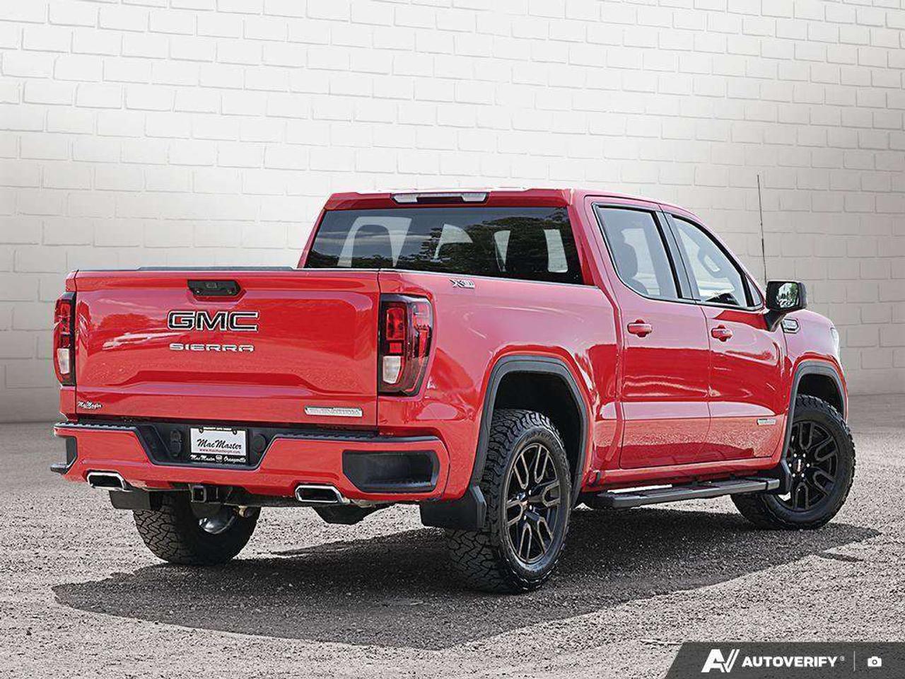 2024 GMC Sierra 1500 ELEVATION, 5.3L V8, 4X4, X31 PKG, ALLOYS, CLOTH, 1-OWNER, MACMASTER ORIGINAL, CERTIFIED PREOWNED! Photo