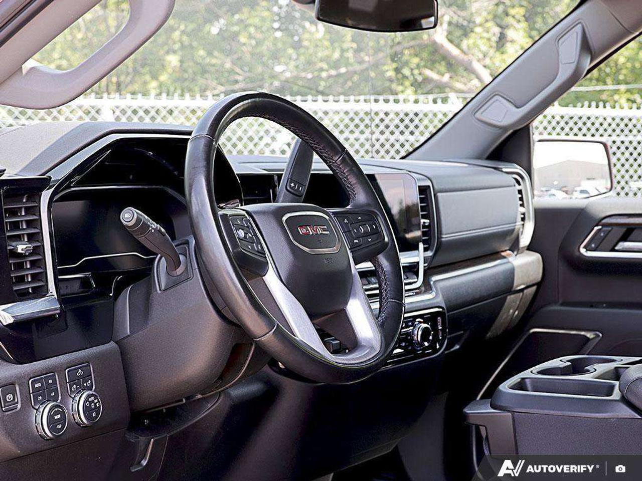 2024 GMC Sierra 1500 ELEVATION, 5.3L V8, 4X4, X31 PKG, ALLOYS, CLOTH, 1-OWNER, MACMASTER ORIGINAL, CERTIFIED PREOWNED! Photo