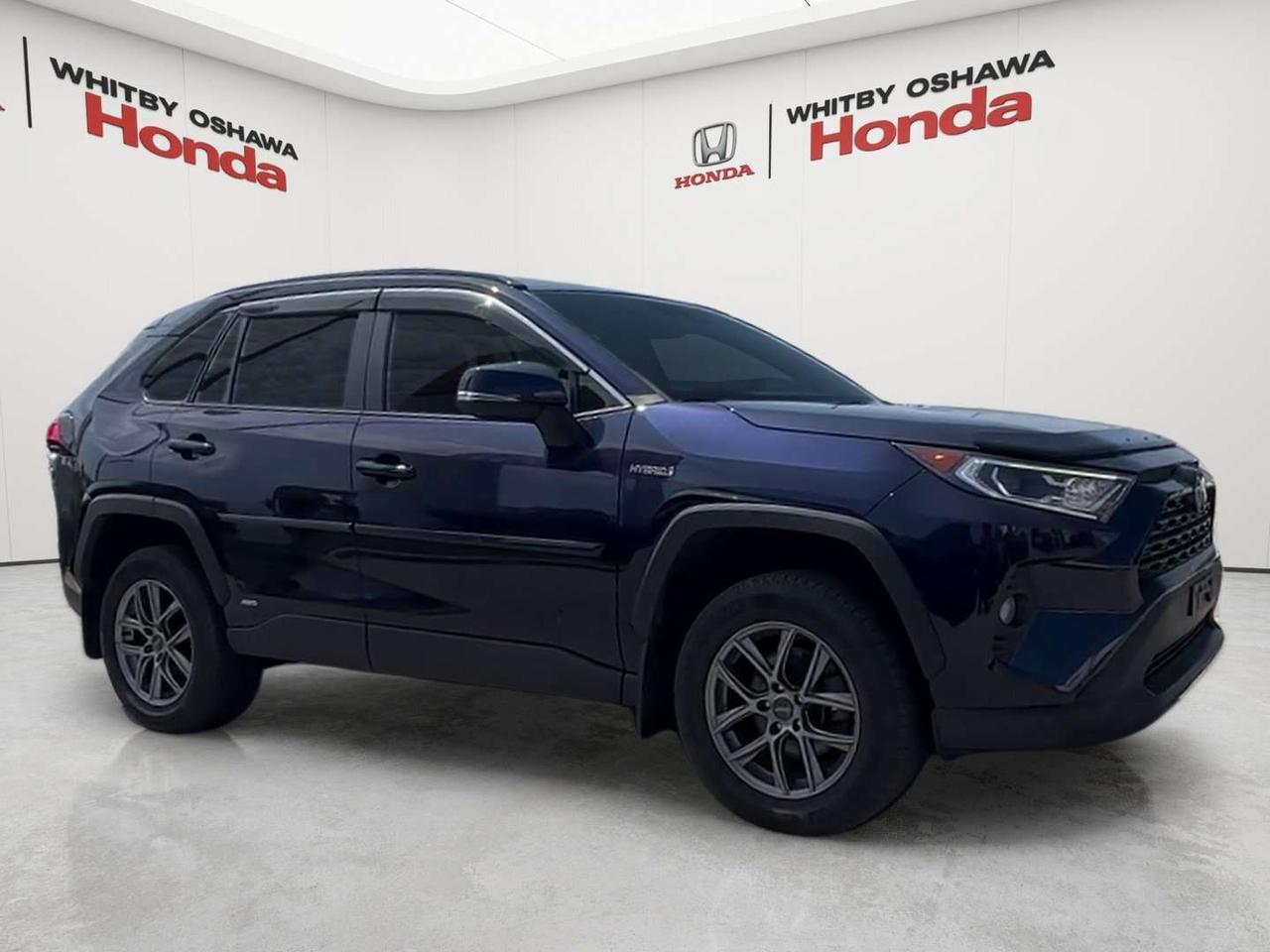2021 Toyota RAV4 XLE Photo