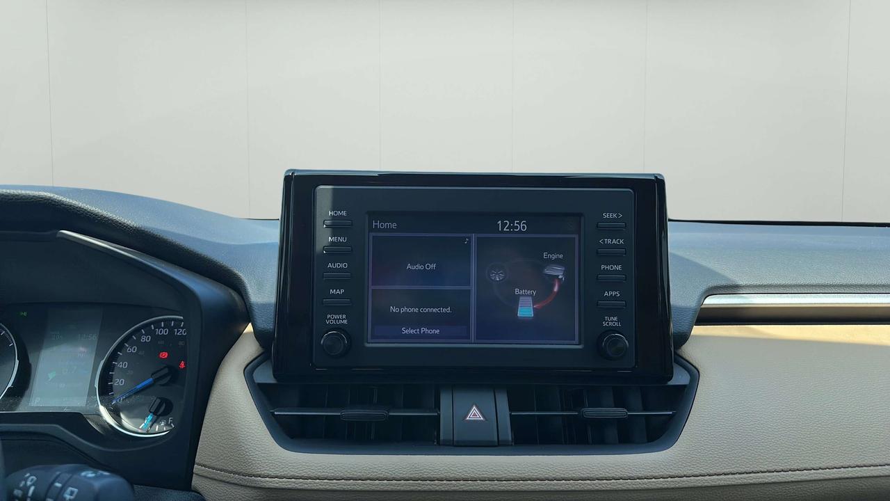 2021 Toyota RAV4 XLE Photo