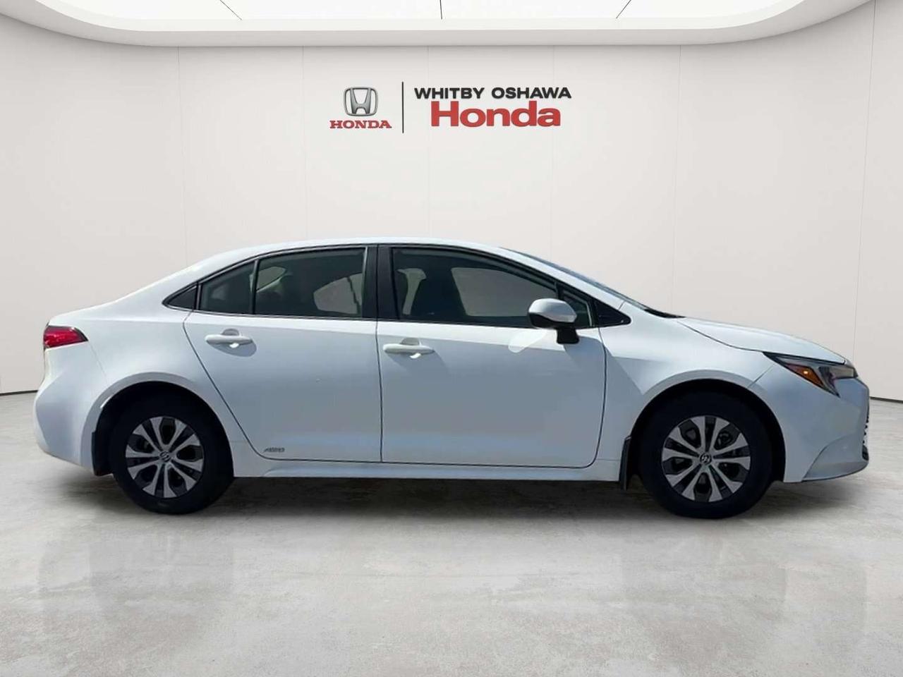 2025 Toyota Corolla LE Photo