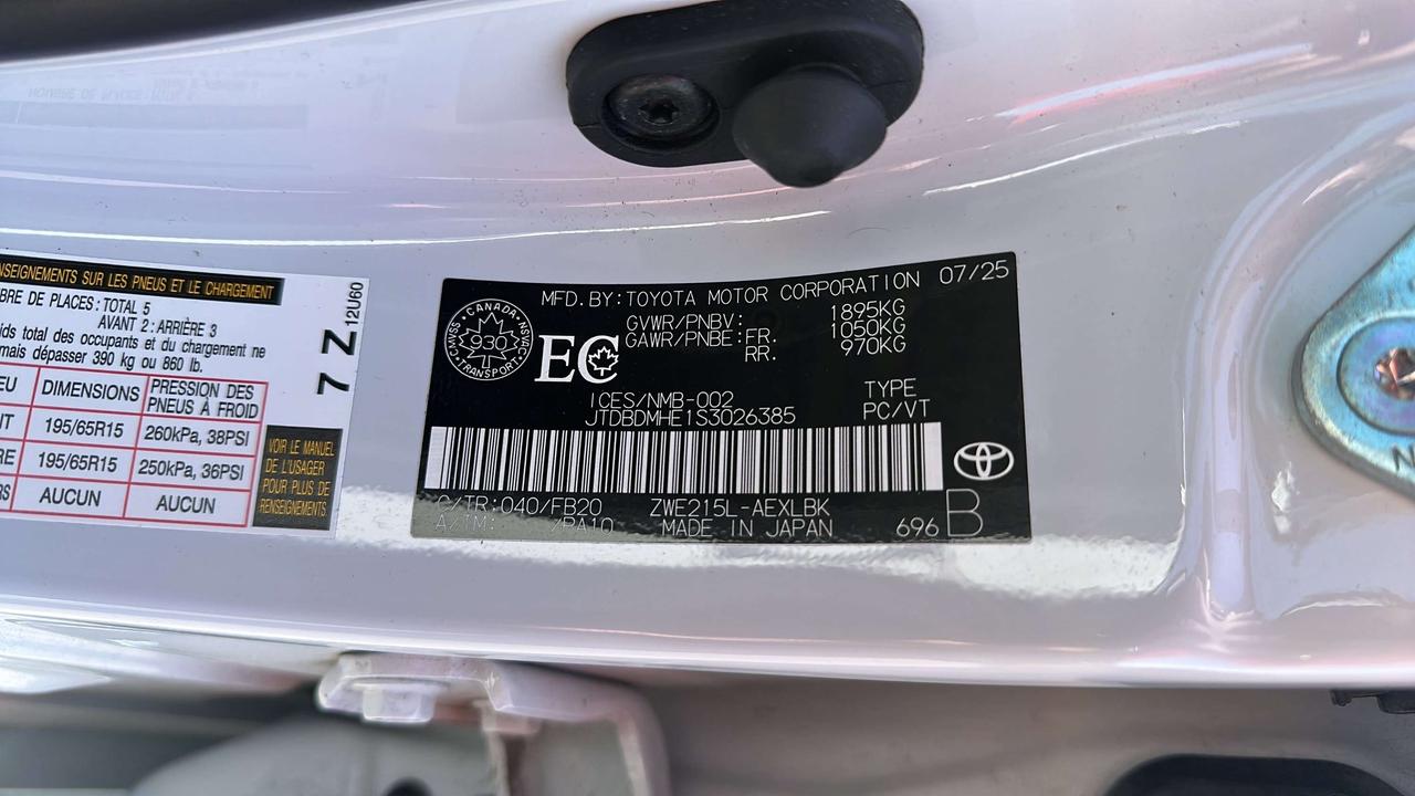 2025 Toyota Corolla LE Photo