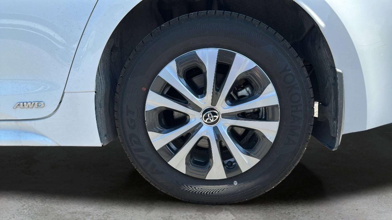 2025 Toyota Corolla LE Photo
