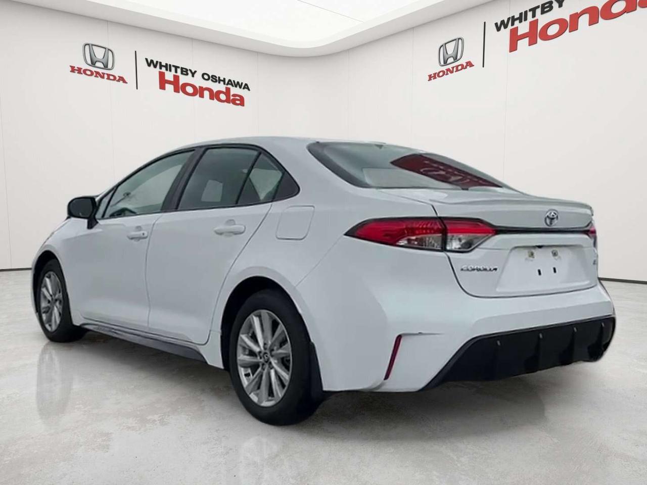 2025 Toyota Corolla SE Photo4