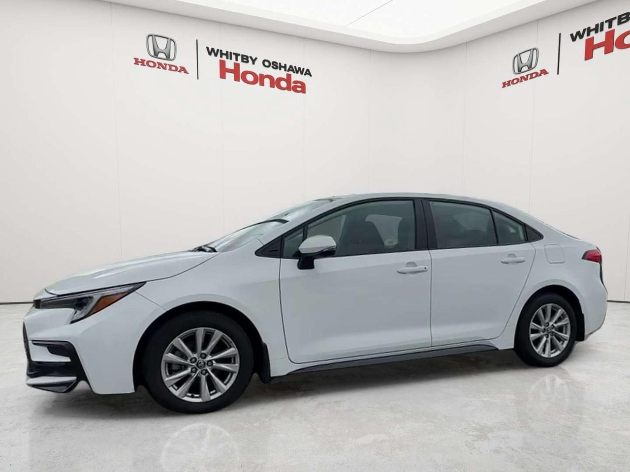 2025 Toyota Corolla SE Photo