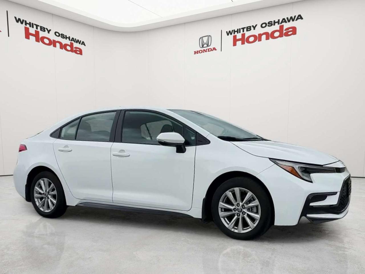 2025 Toyota Corolla SE Photo
