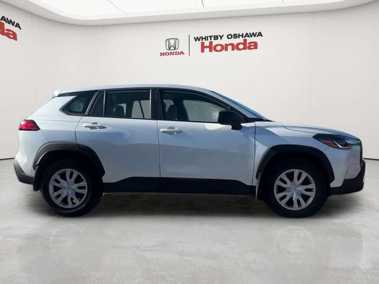 2025 Toyota Corolla Cross L Photo