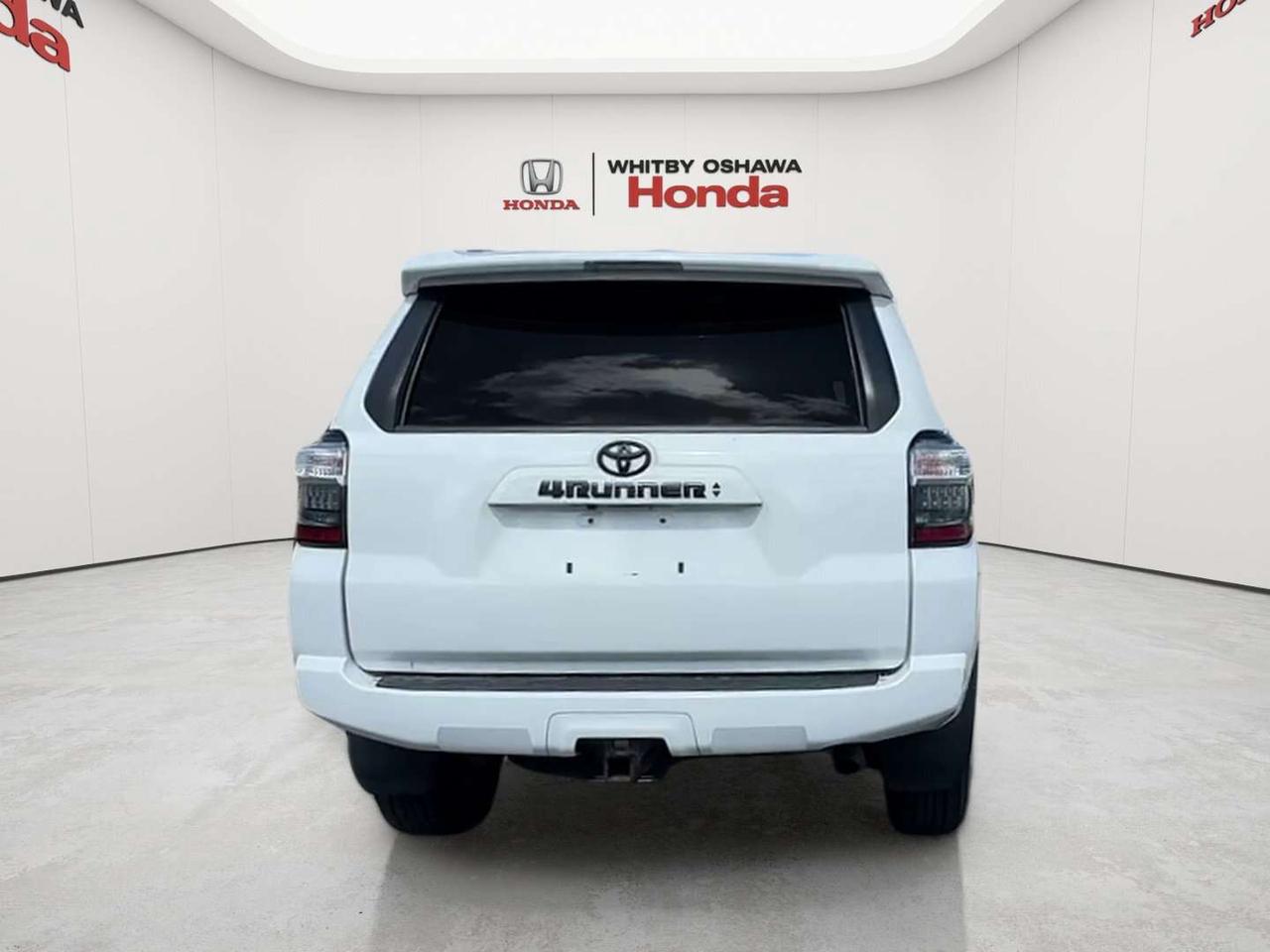 2022 Toyota 4Runner SR5 Photo
