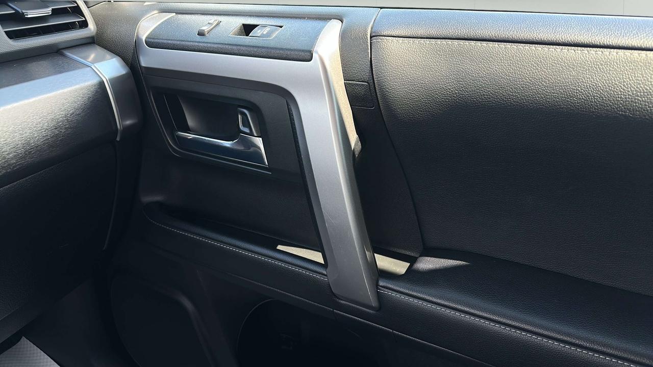 2022 Toyota 4Runner SR5 Photo