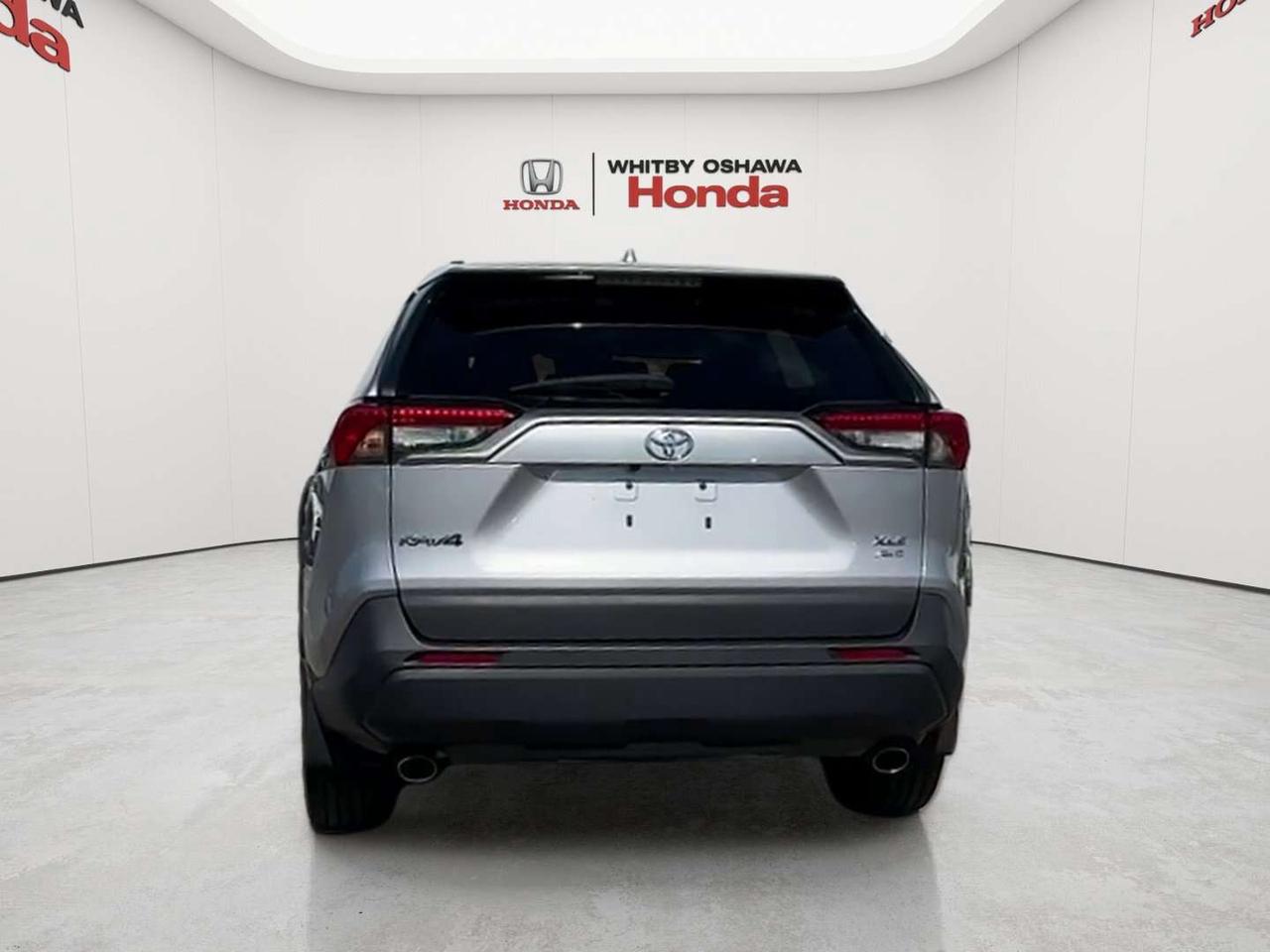 2023 Toyota RAV4 XLE Photo