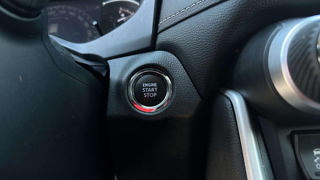 2023 Toyota RAV4 XLE Photo