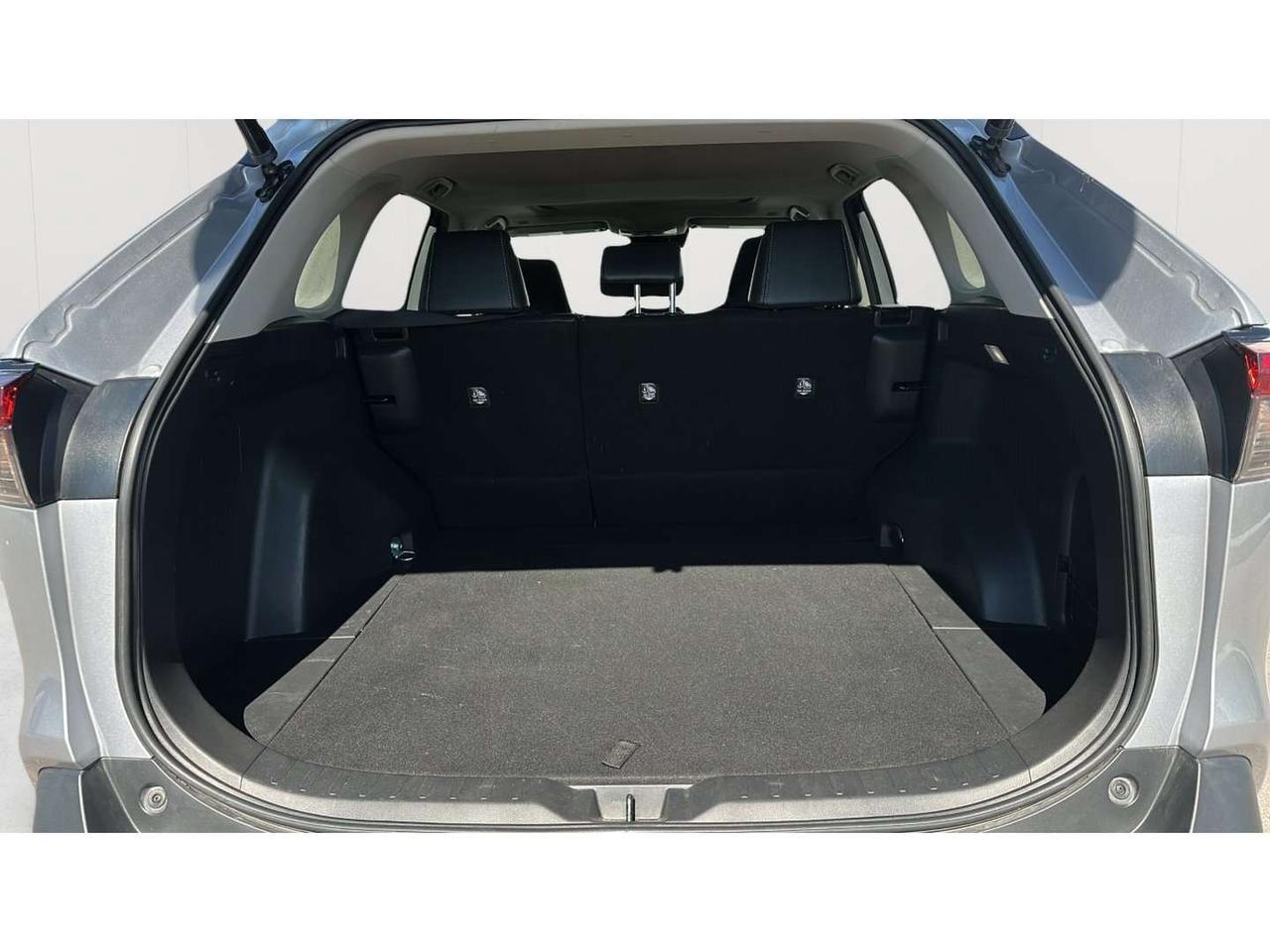 2023 Toyota RAV4 XLE Photo
