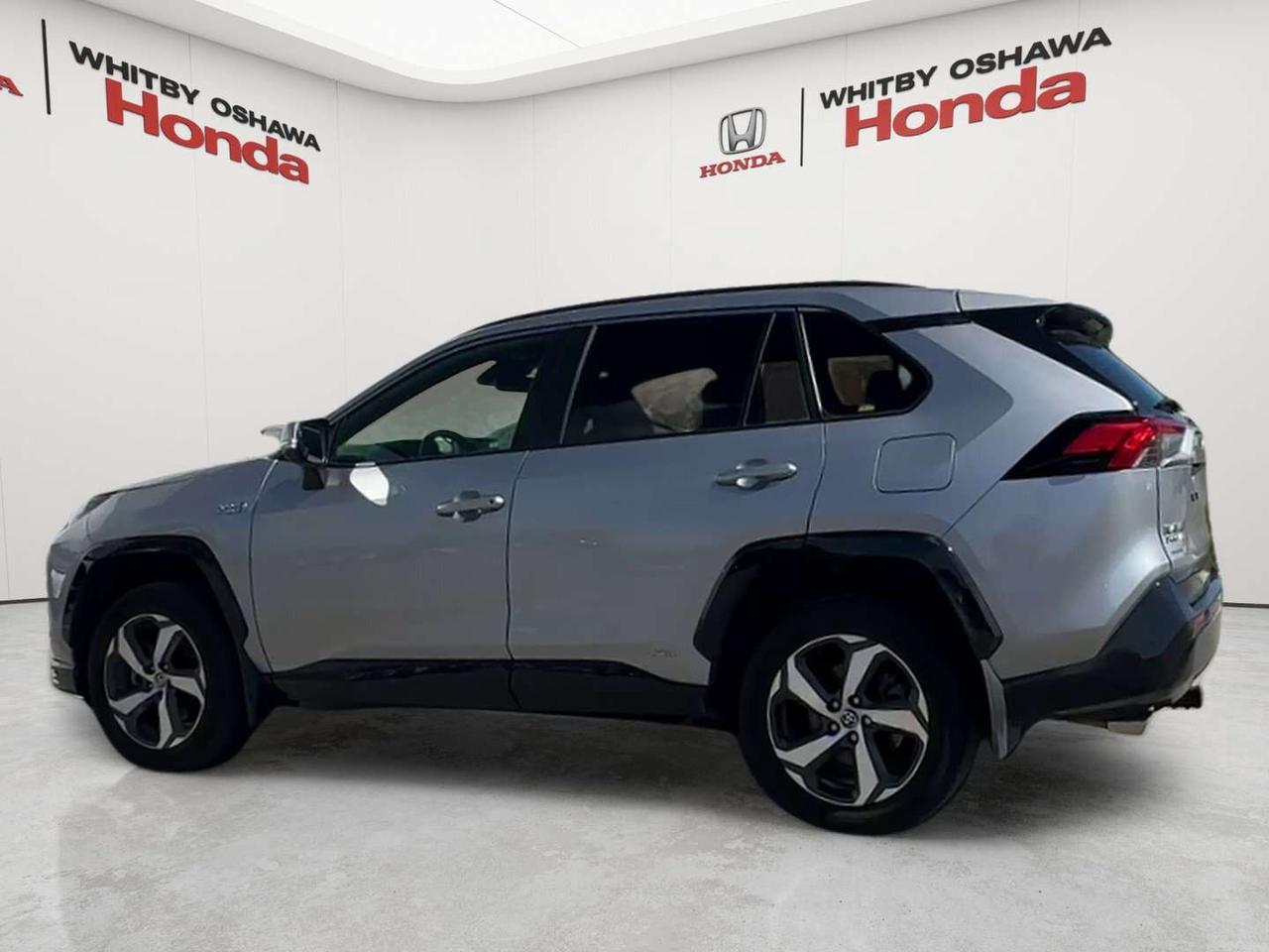 2024 Toyota RAV4 Prime SE Photo