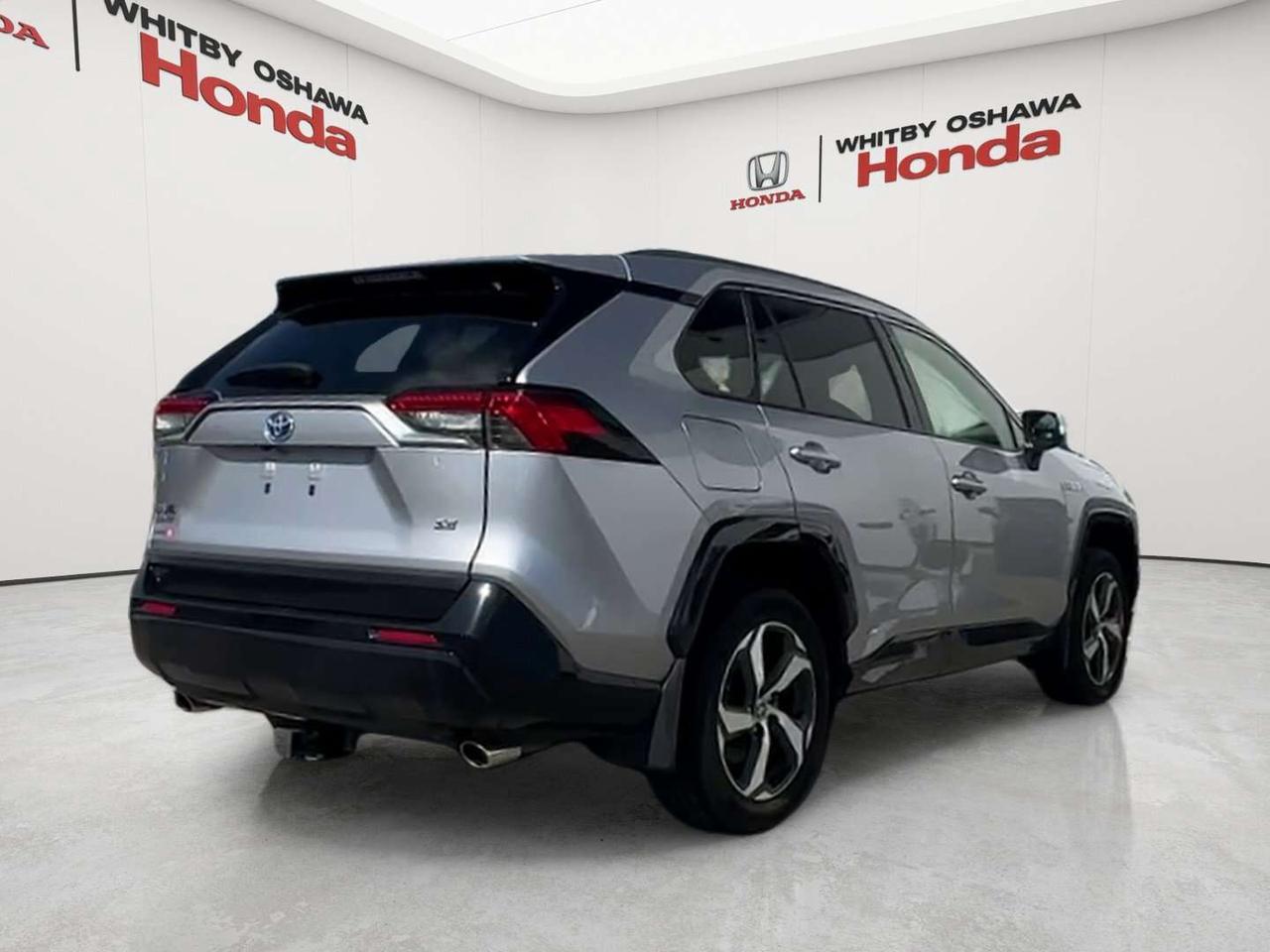 2024 Toyota RAV4 Prime SE Photo
