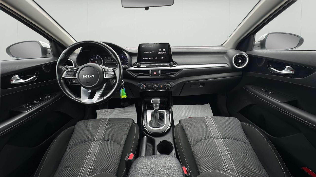 2022 Kia Forte EX Photo