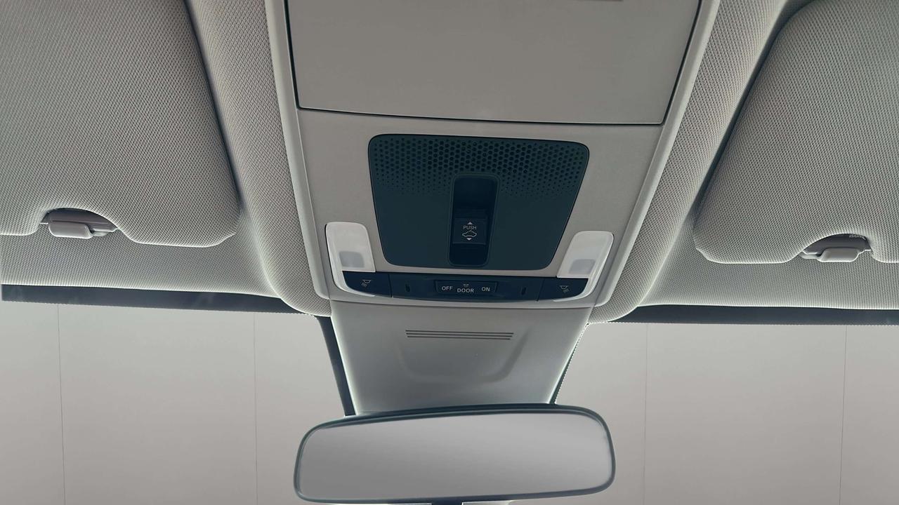 2025 Honda CR-V Sport Photo