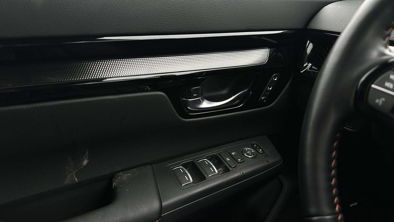 2026 Honda CR-V Touring Photo