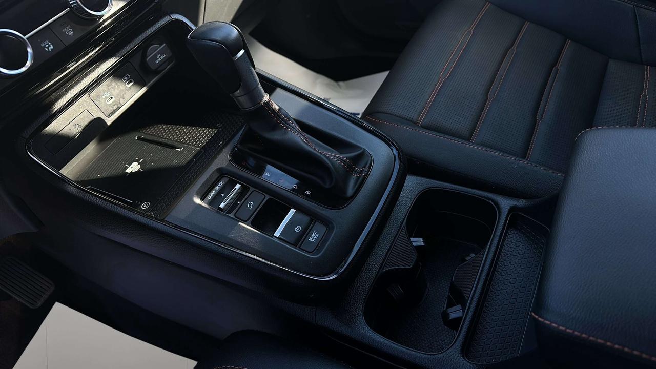 2026 Honda CR-V Touring Photo