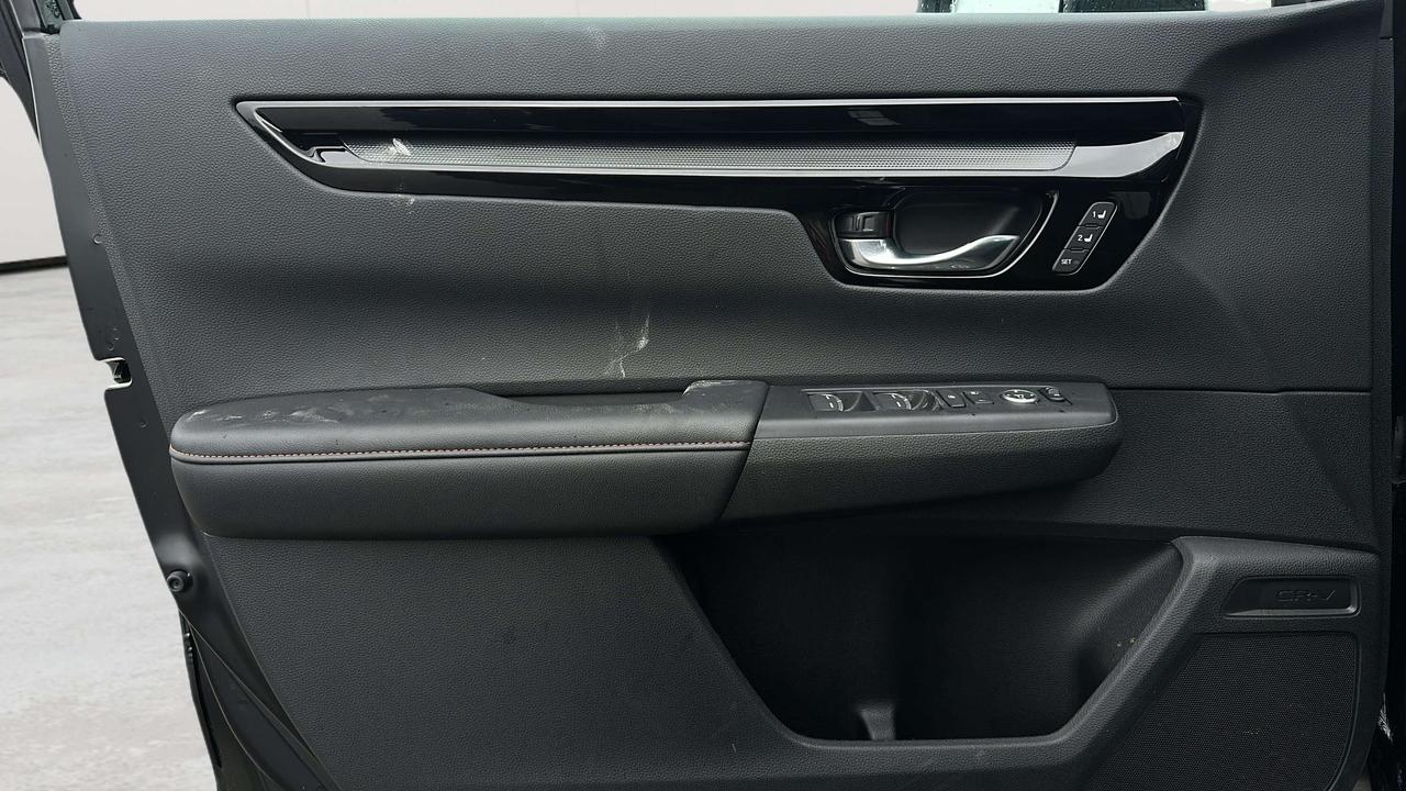 2026 Honda CR-V Touring Photo