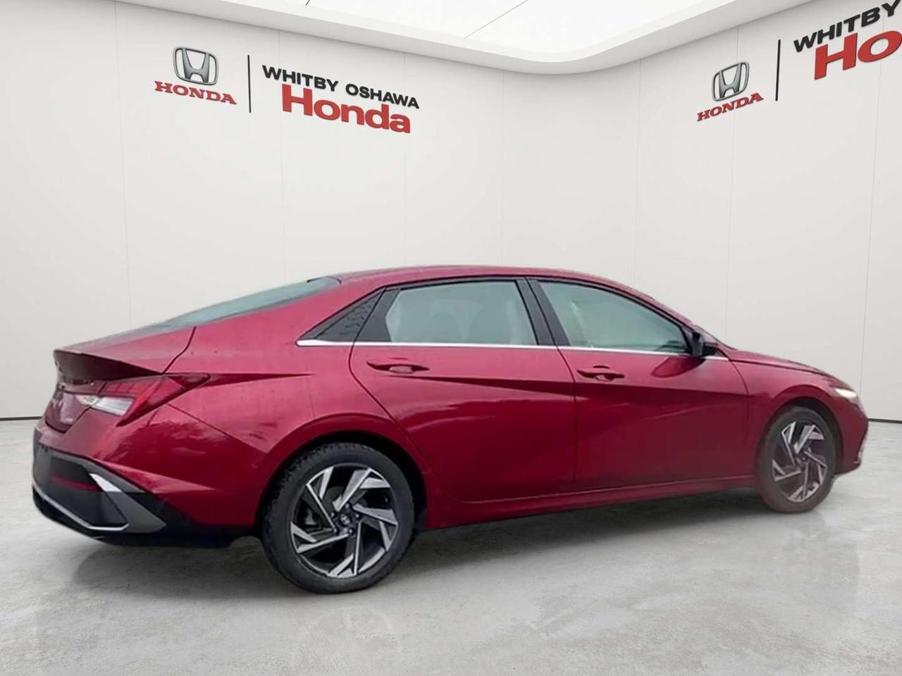 2024 Hyundai Elantra Luxury DCT Photo
