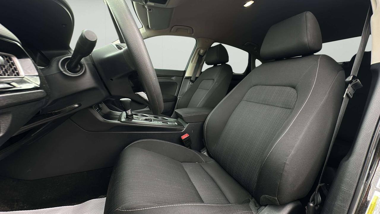 2025 Honda Civic LX Photo