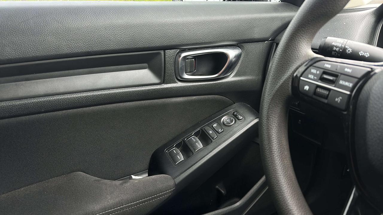 2025 Honda Civic LX Photo