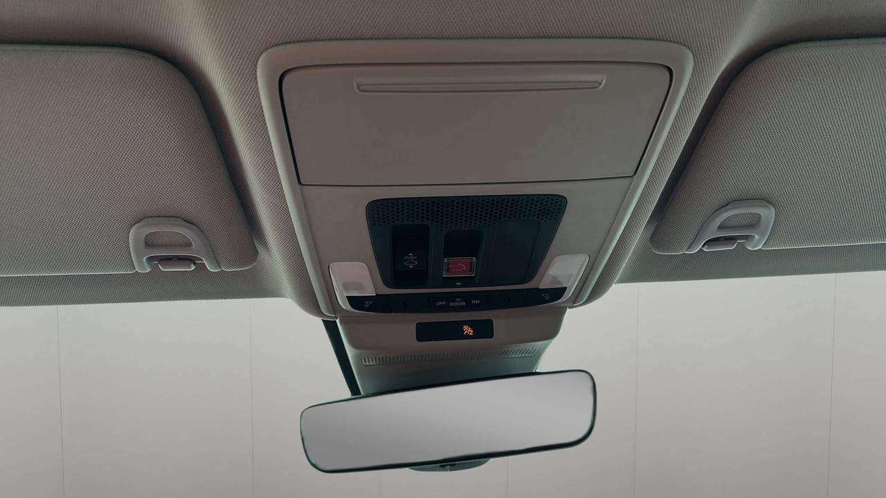 2025 Honda Accord Touring Photo
