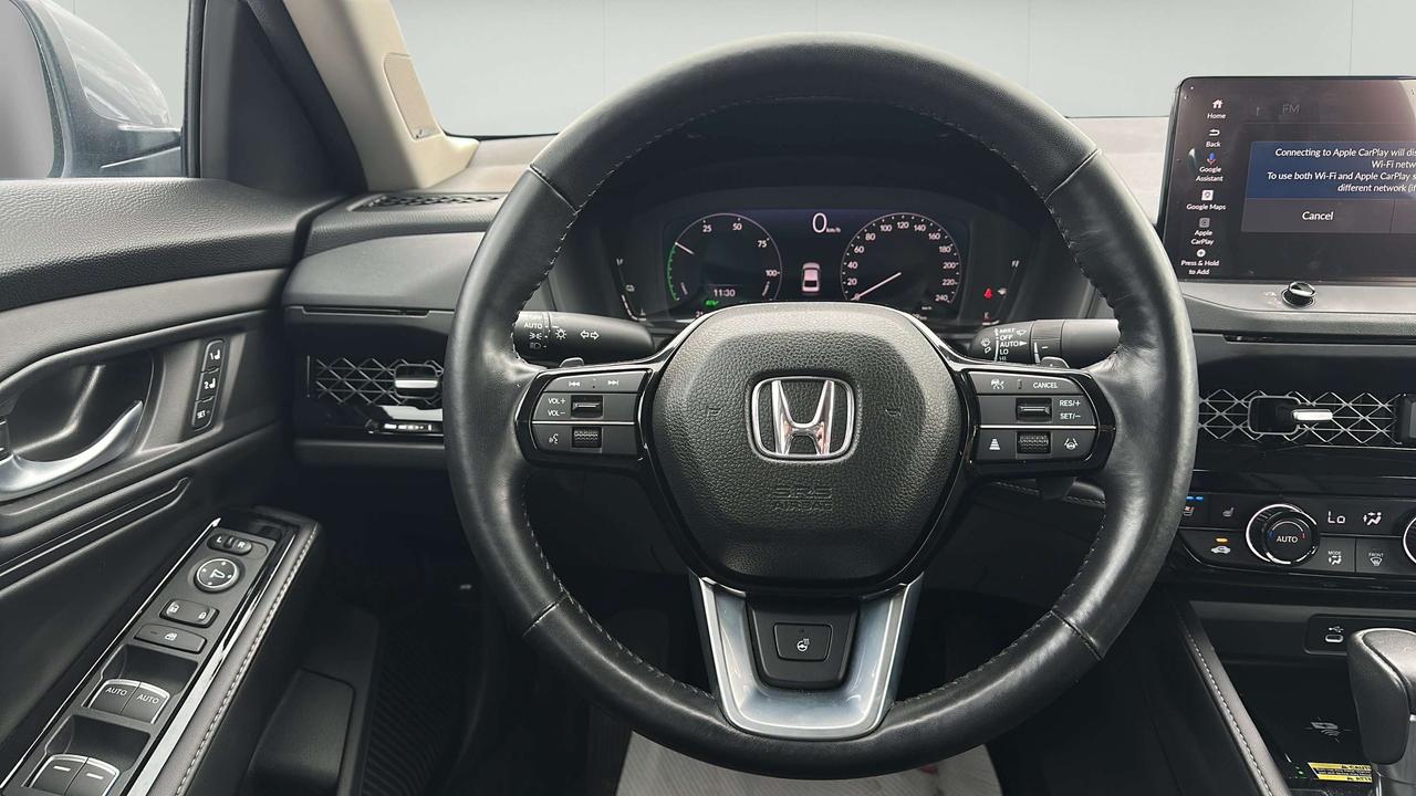 2025 Honda Accord Touring Photo