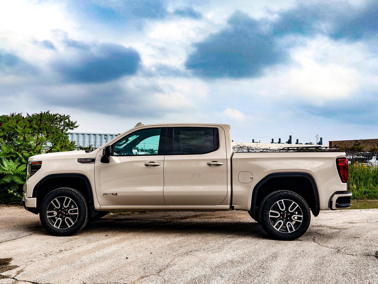 2026 GMC Sierra 1500 AT4 Photo