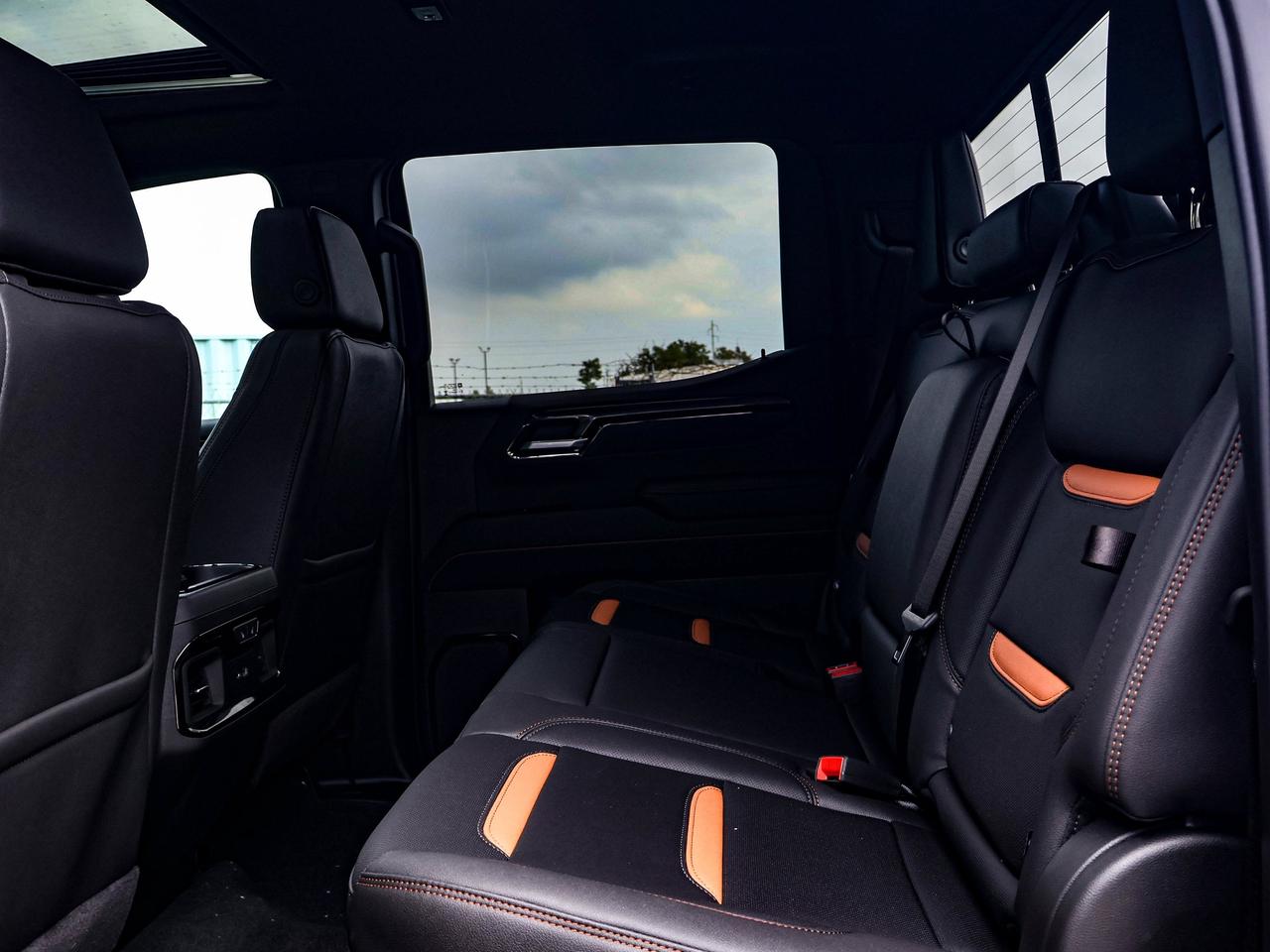 2026 GMC Sierra 1500 AT4 Photo