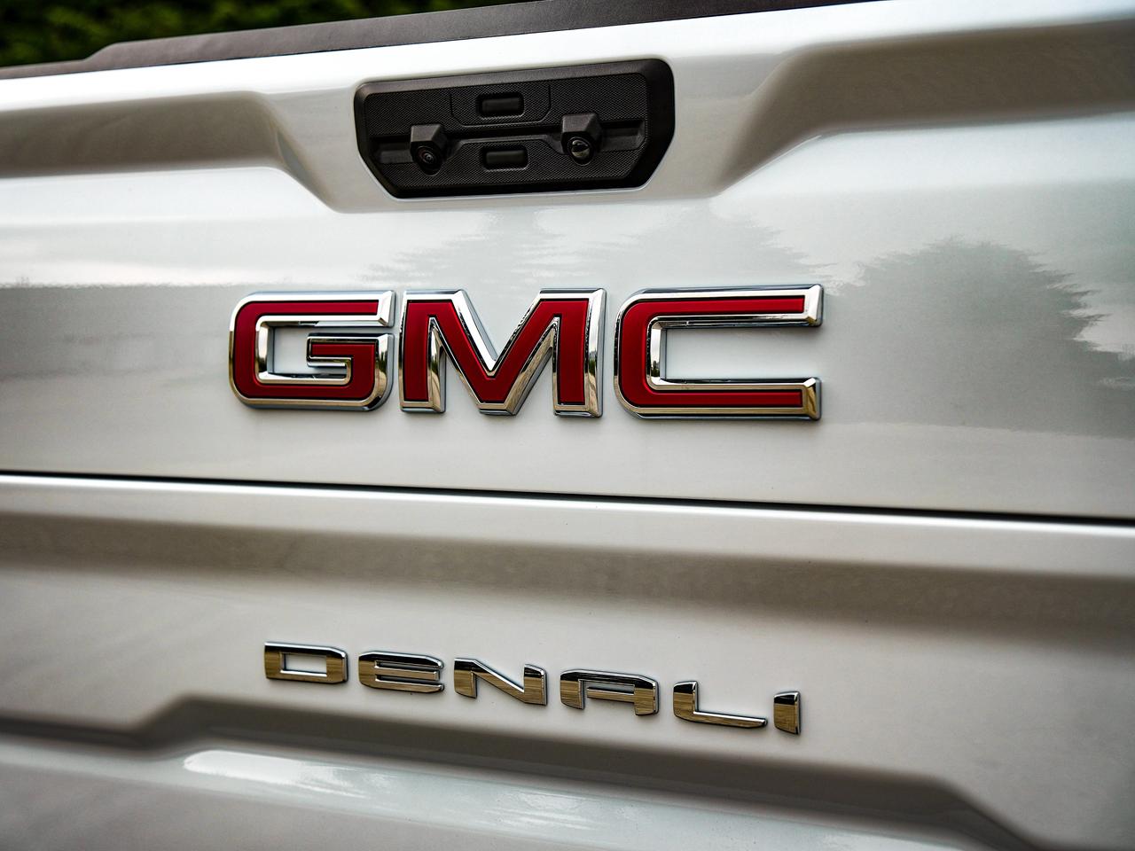 2026 GMC Sierra 1500 Denali Photo
