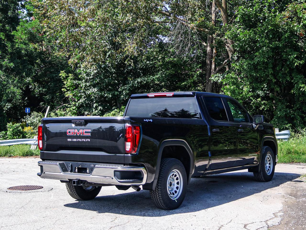 2026 GMC Sierra 1500 PRO Photo