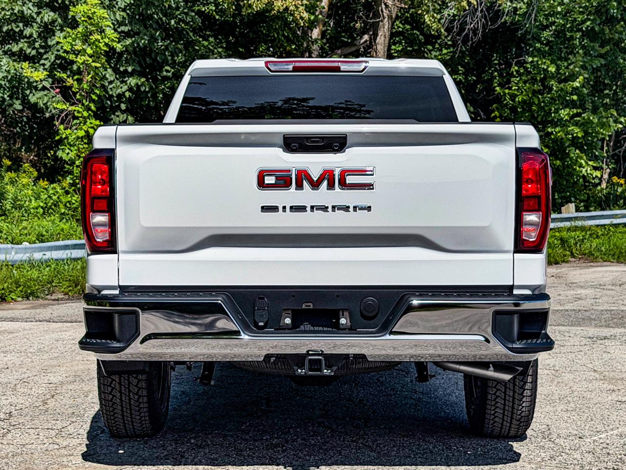 2026 GMC Sierra 1500 PRO Photo