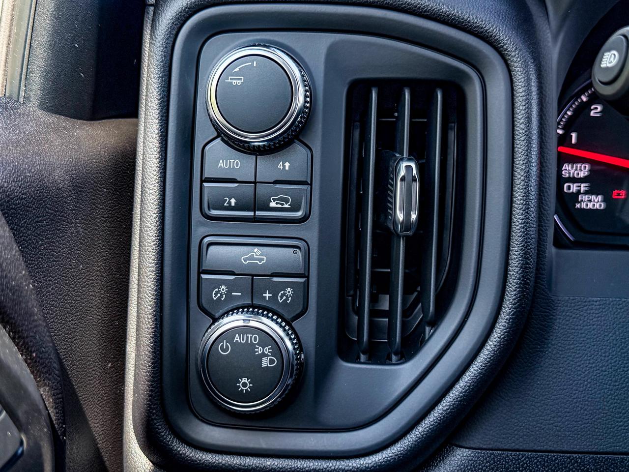 2026 GMC Sierra 1500 PRO Photo
