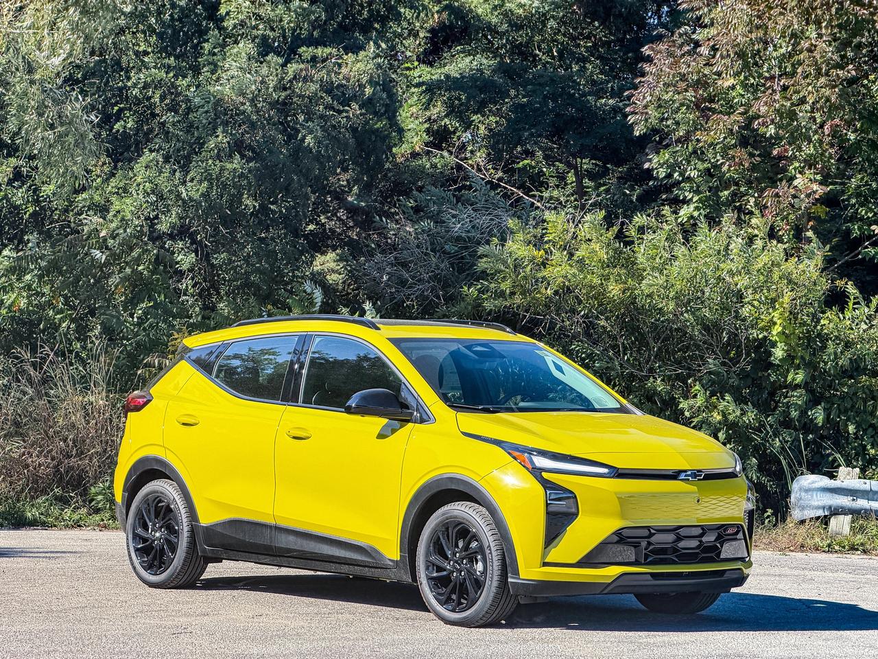 2027 Chevrolet Bolt RS Photo