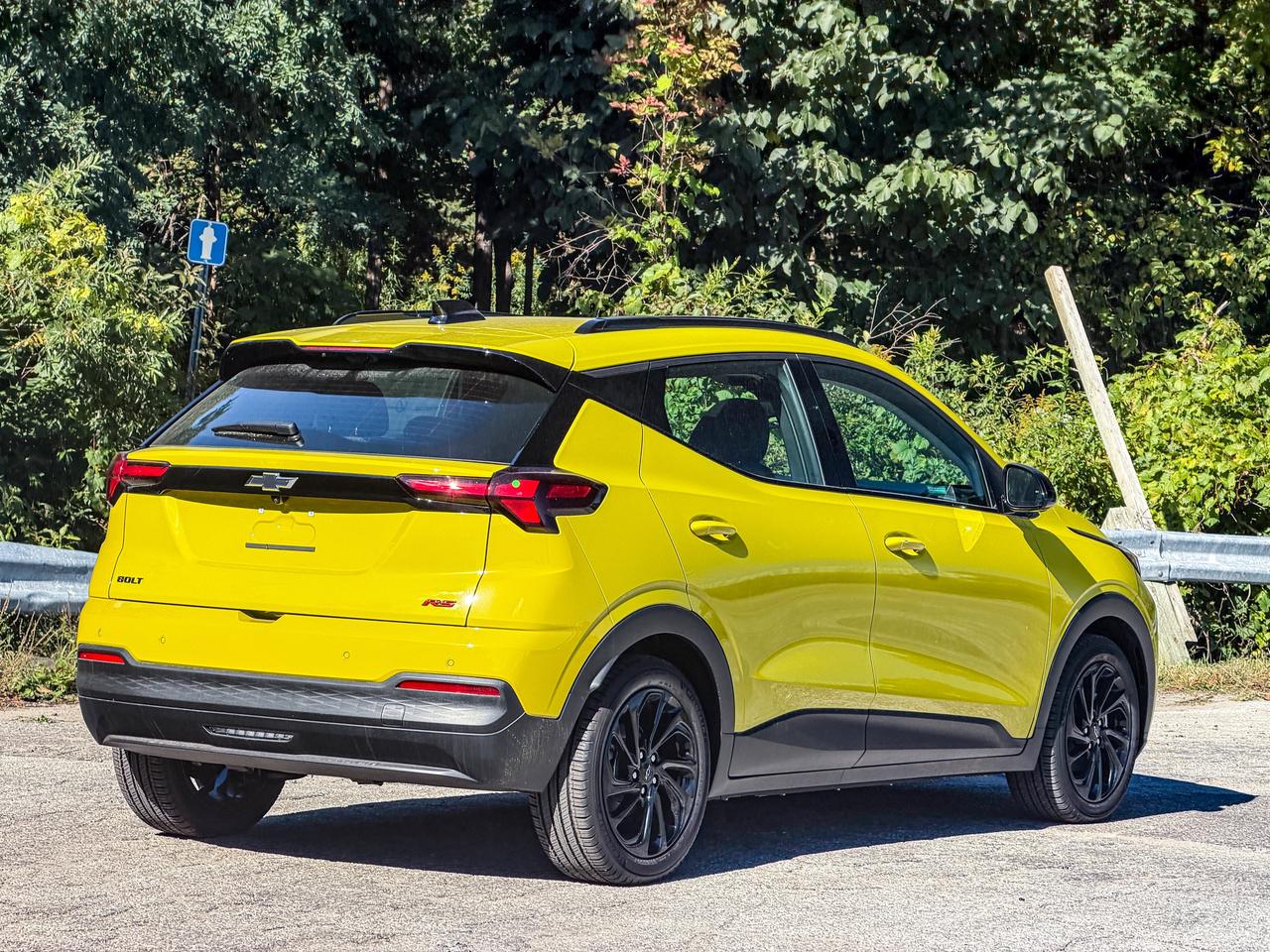 2027 Chevrolet Bolt RS Photo