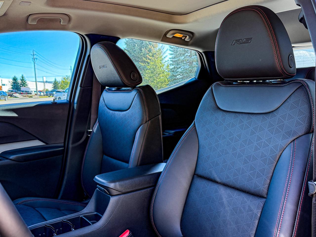 2027 Chevrolet Bolt RS Photo