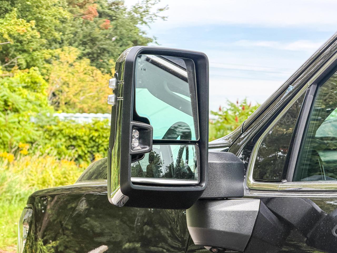 2026 GMC SIERRA 2500HD DENALI Photo