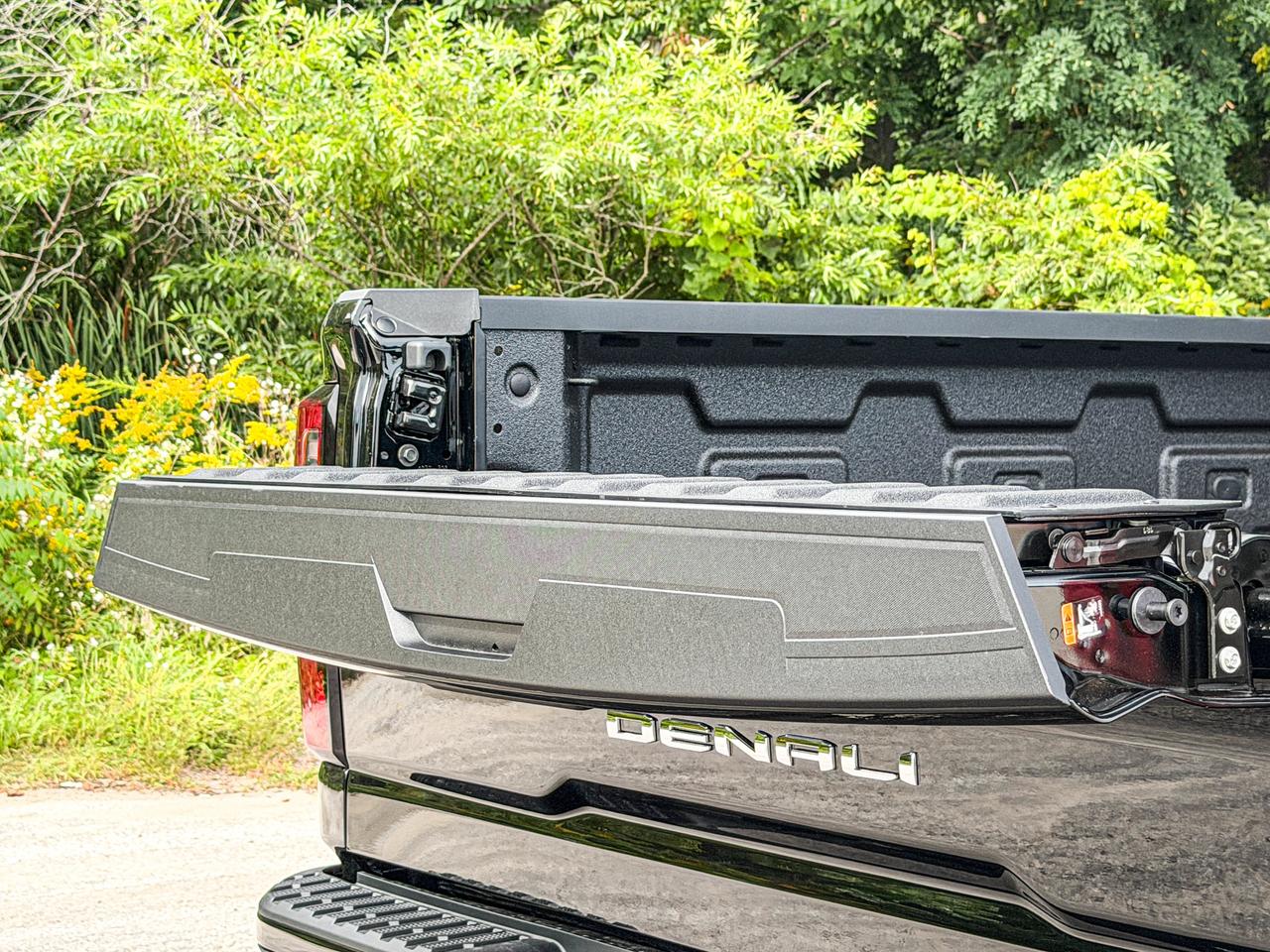 2026 GMC SIERRA 2500HD DENALI Photo