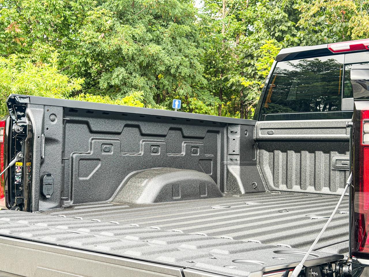 2026 GMC SIERRA 2500HD DENALI Photo