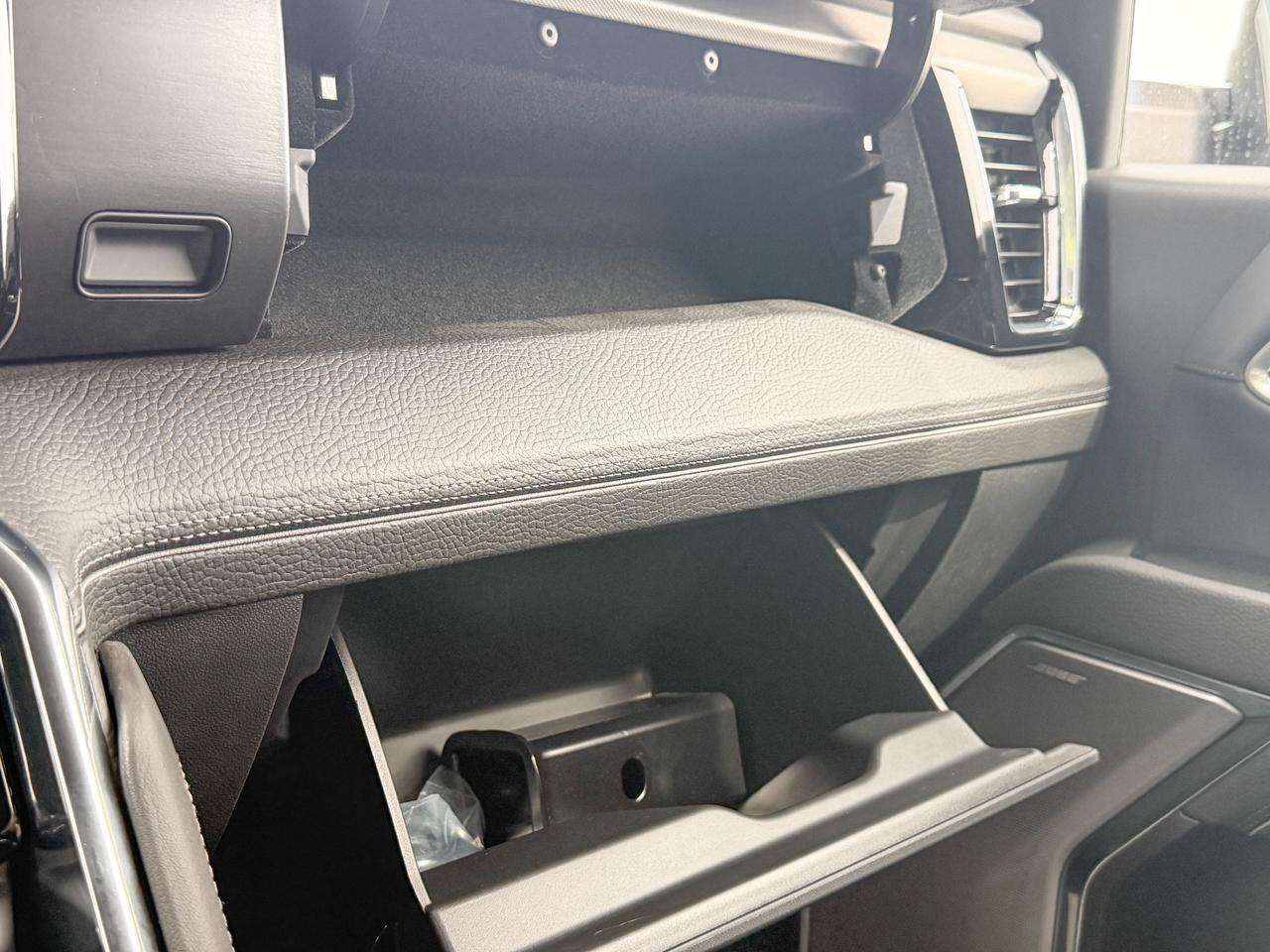 2026 GMC SIERRA 2500HD DENALI Photo