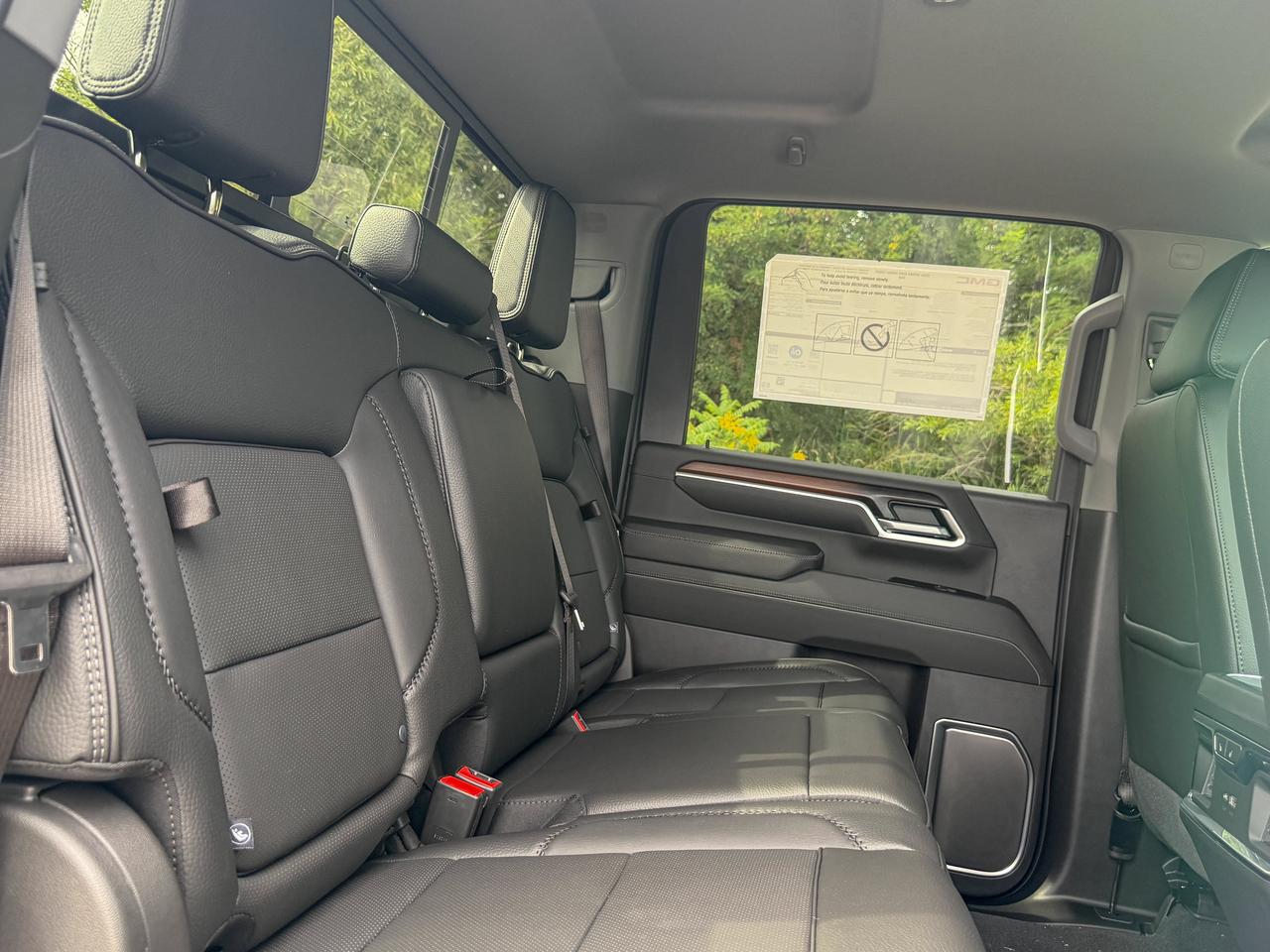 2026 GMC SIERRA 2500HD DENALI Photo