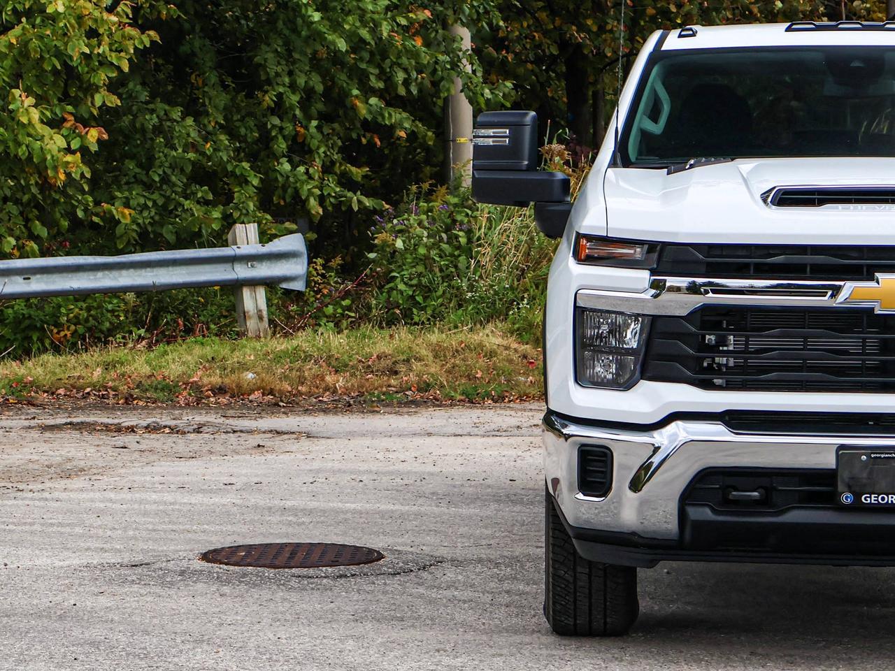 2026 Chevrolet Silverado 3500HD LT Photo