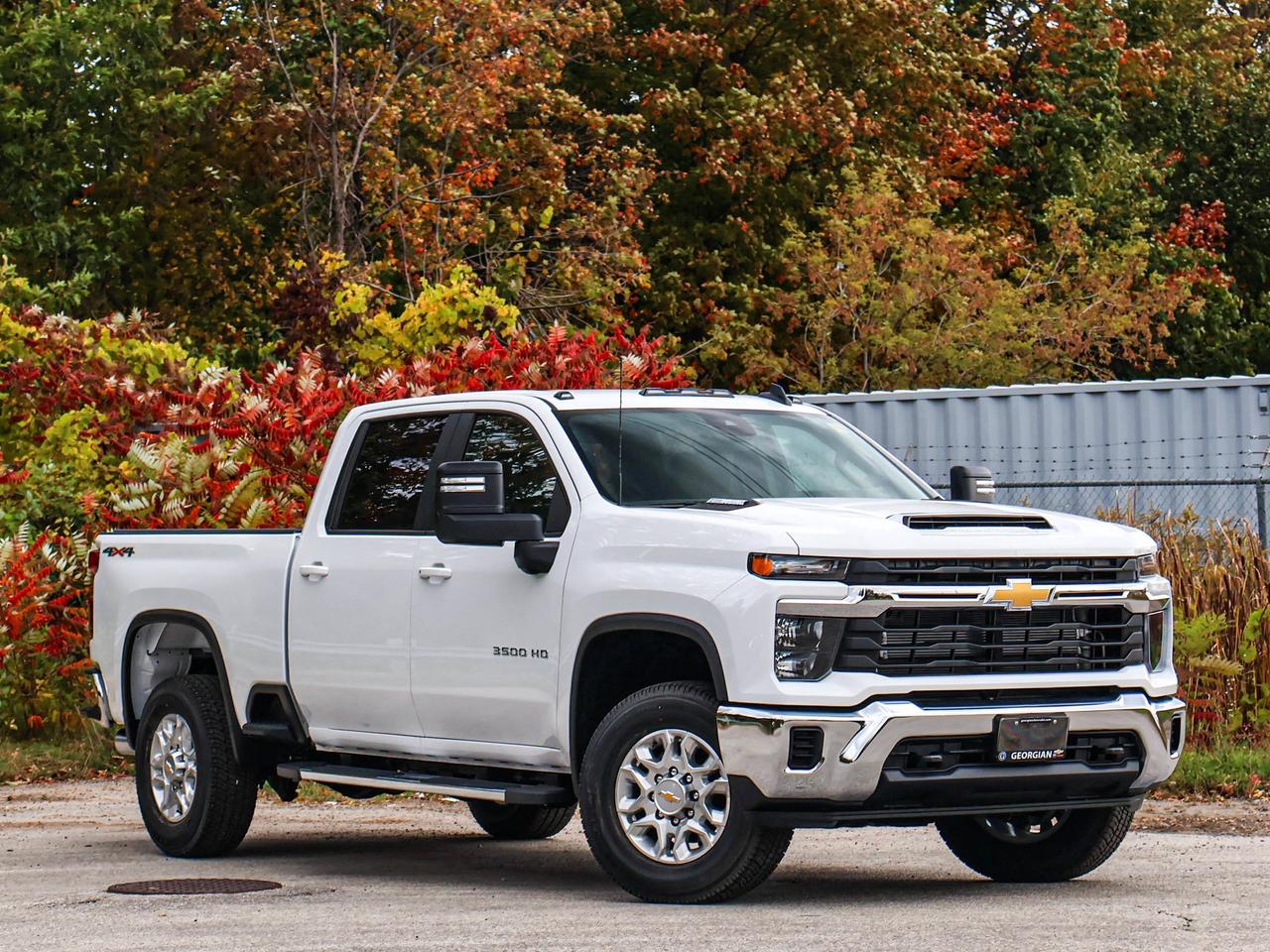 2026 Chevrolet Silverado 3500HD LT Photo1