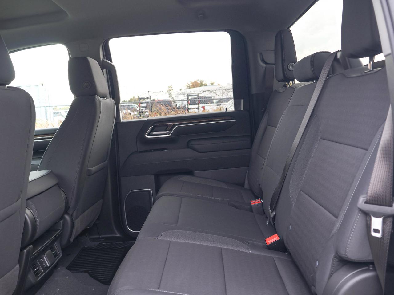 2026 Chevrolet Silverado 3500HD LT Photo