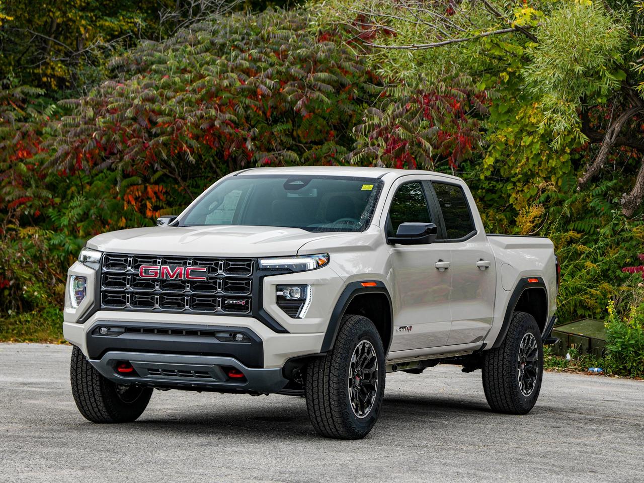 2026 GMC Canyon AT4 Photo
