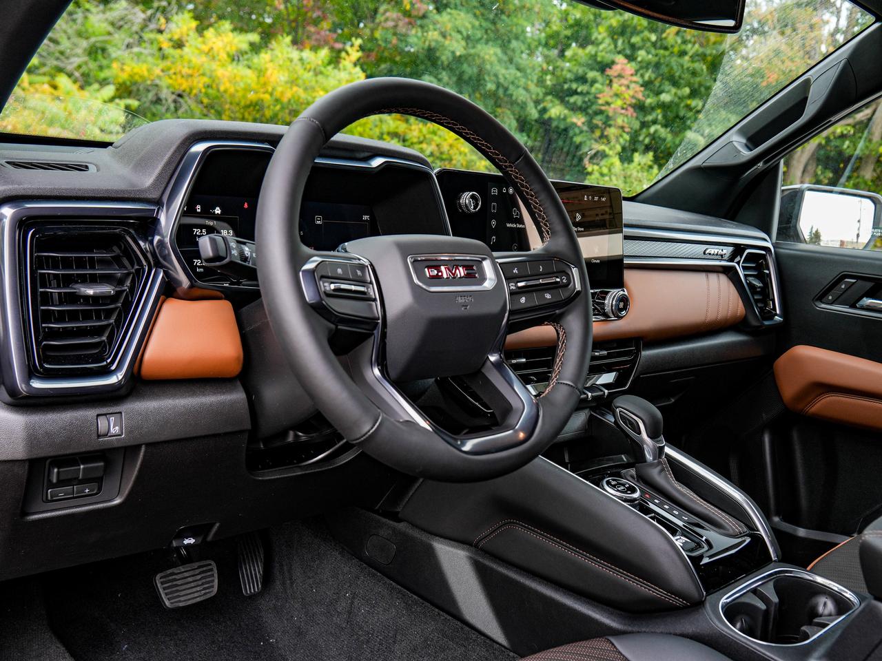 2026 GMC Canyon AT4 Photo