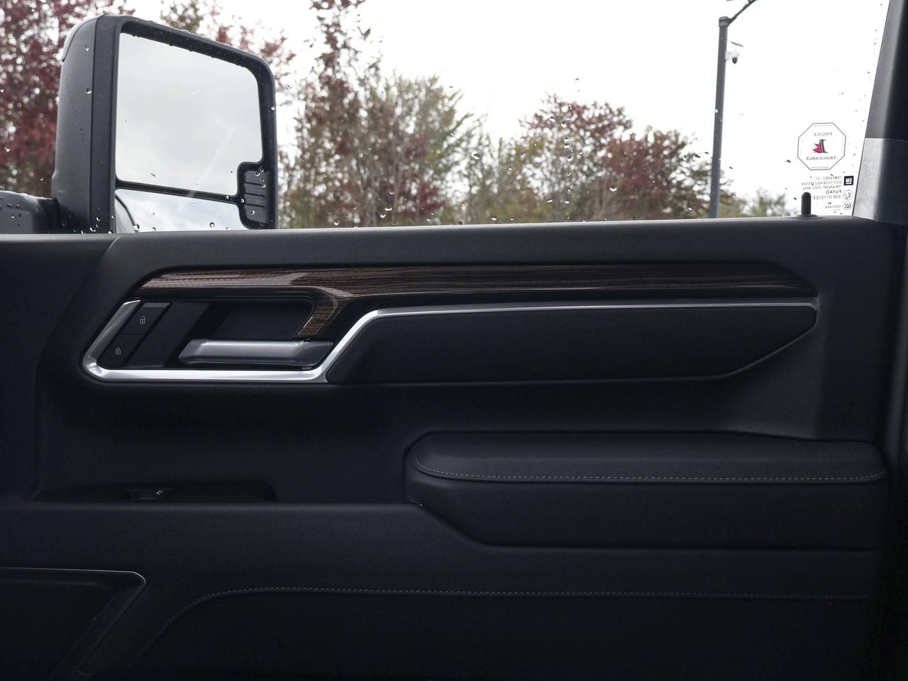 2026 Chevrolet SILVERADO 2500HD LT Photo