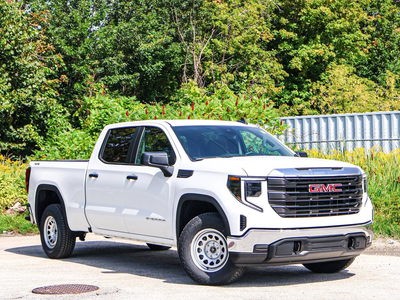 2026 GMC Sierra 1500 PRO Photo5