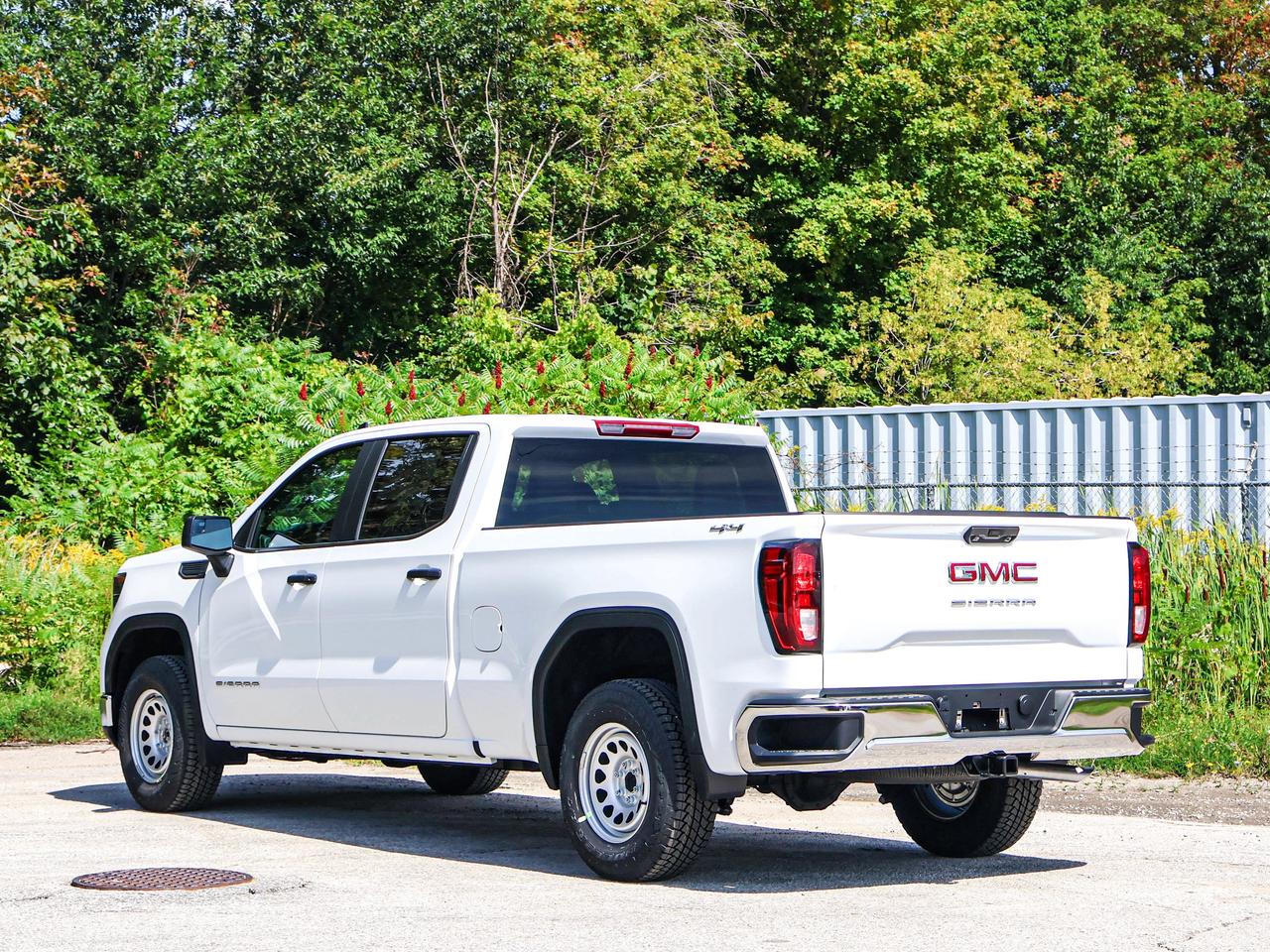 2026 GMC Sierra 1500 PRO Photo